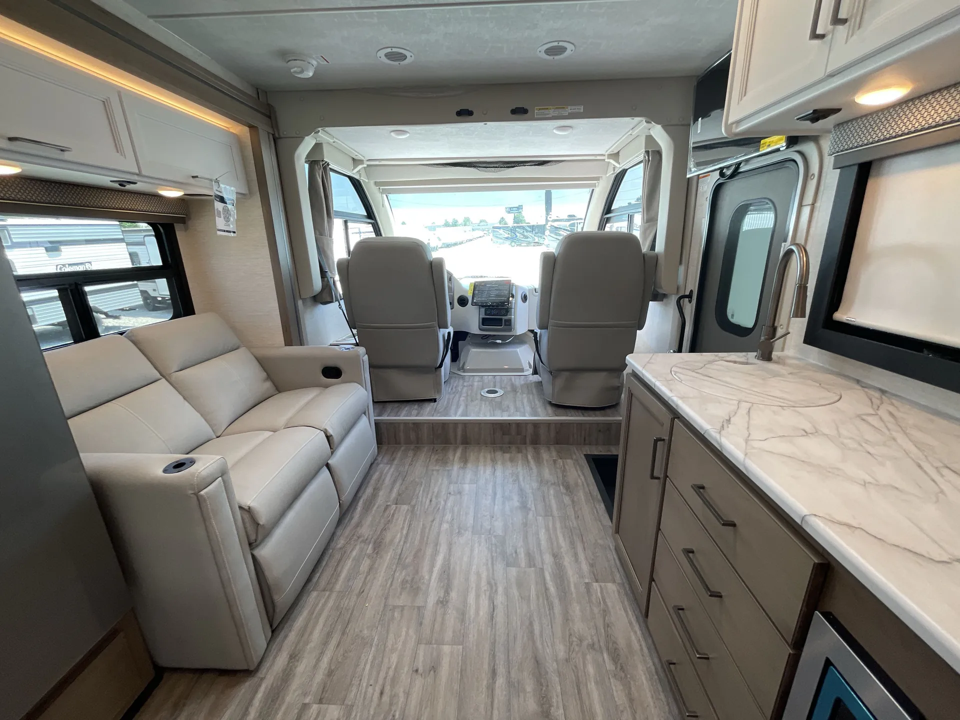 2026 Thor Motor Coach Freedom Traveler A26 — living area main