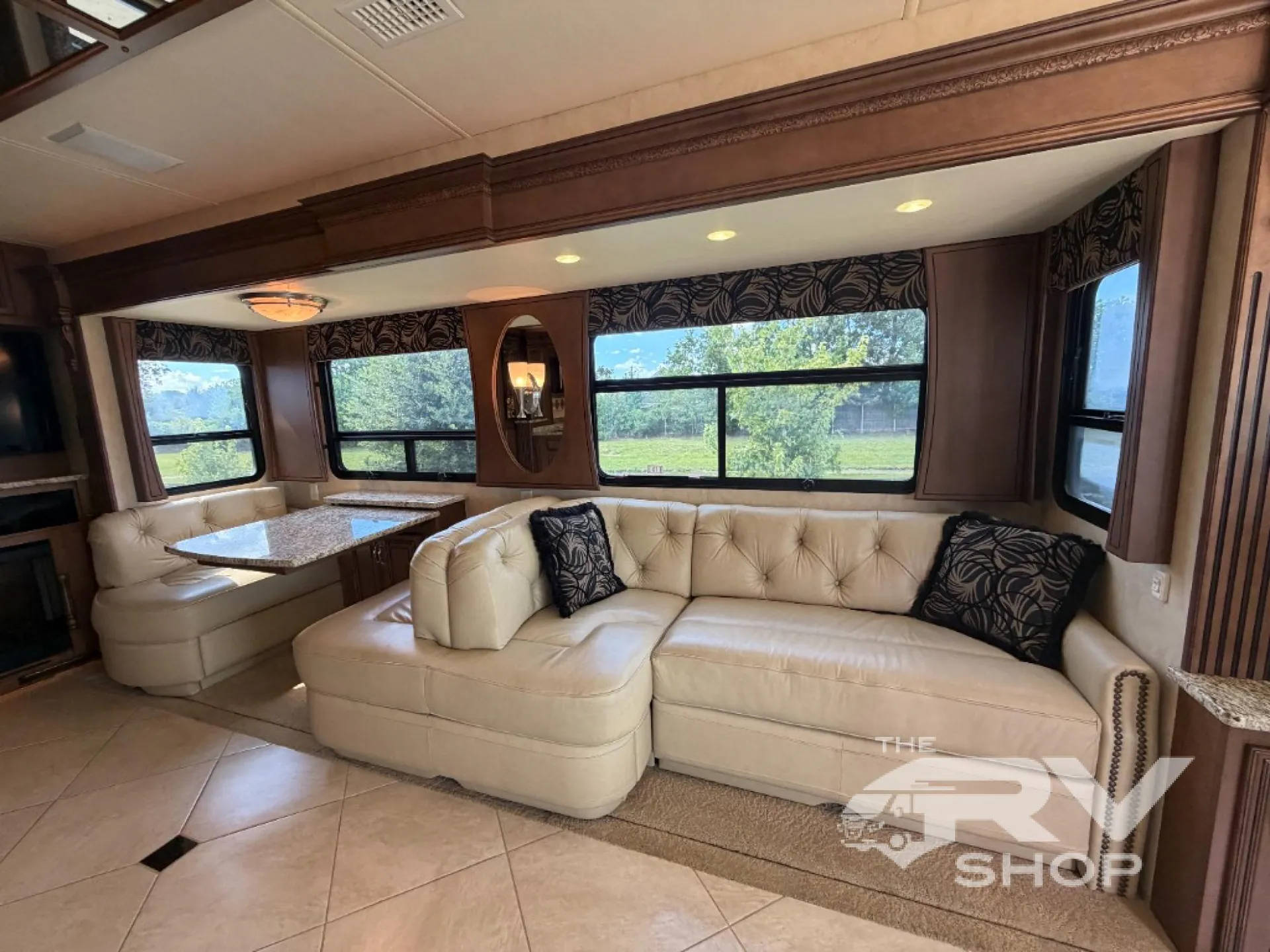 2011 Entegra Coach Cornerstone 45R - Photo 4