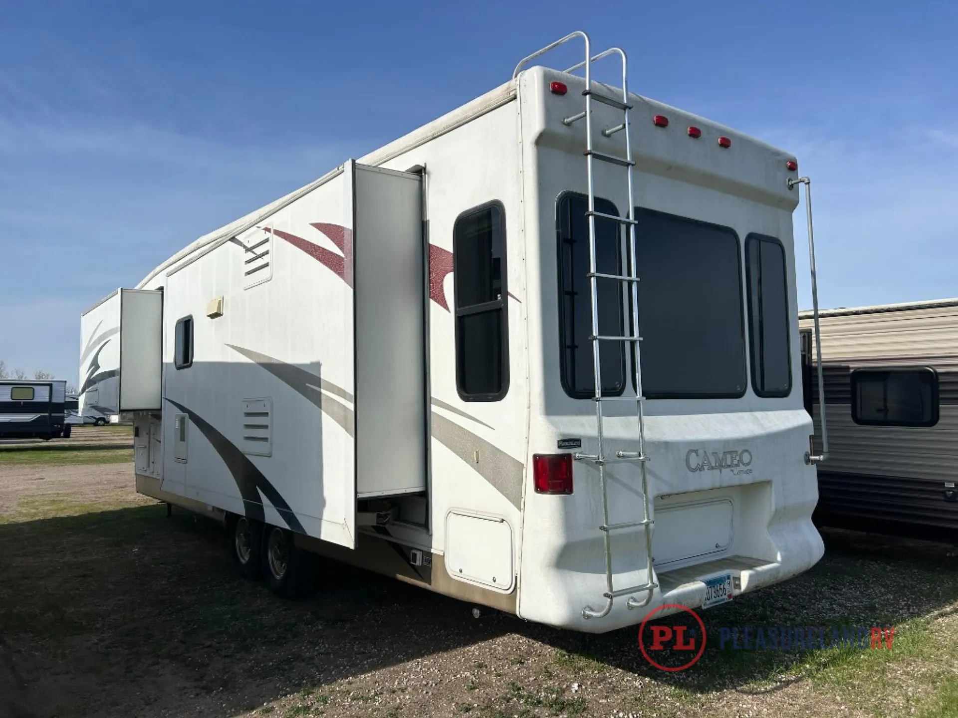 2008 Carriage Cameo 35FD3 - Photo 4