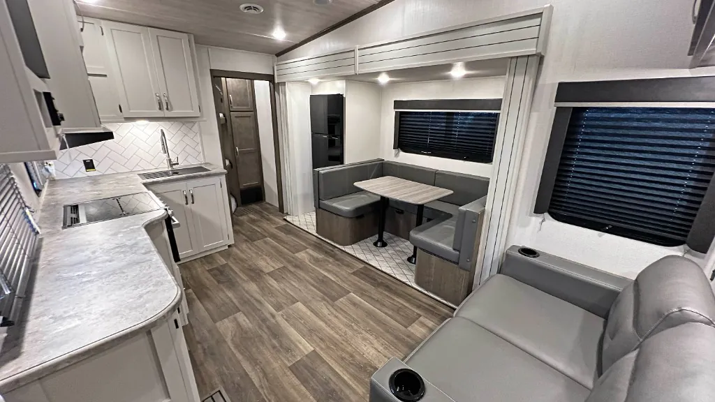 2023 Keystone Cougar Sport 2700BH - Photo 4