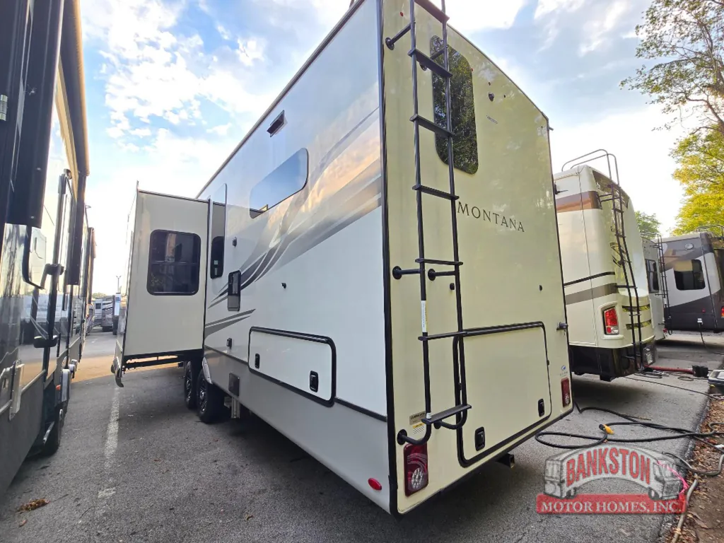 2023 Keystone Montana 3901RK, Photos photo 8
