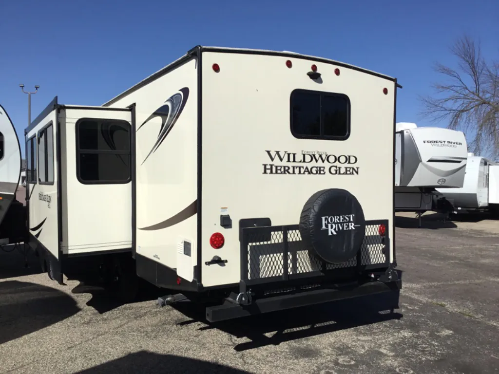 2020 Forest River Wildwood Heritage Glen Hyper-Lyte 25RBHL - Photo 4