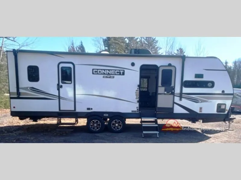 2022 KZ Connect 272FK - Photo 3