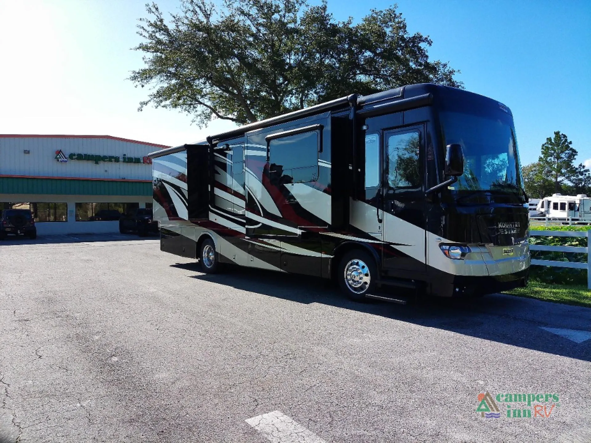 2023 Newmar Kountry Star 3426 - Photo 2