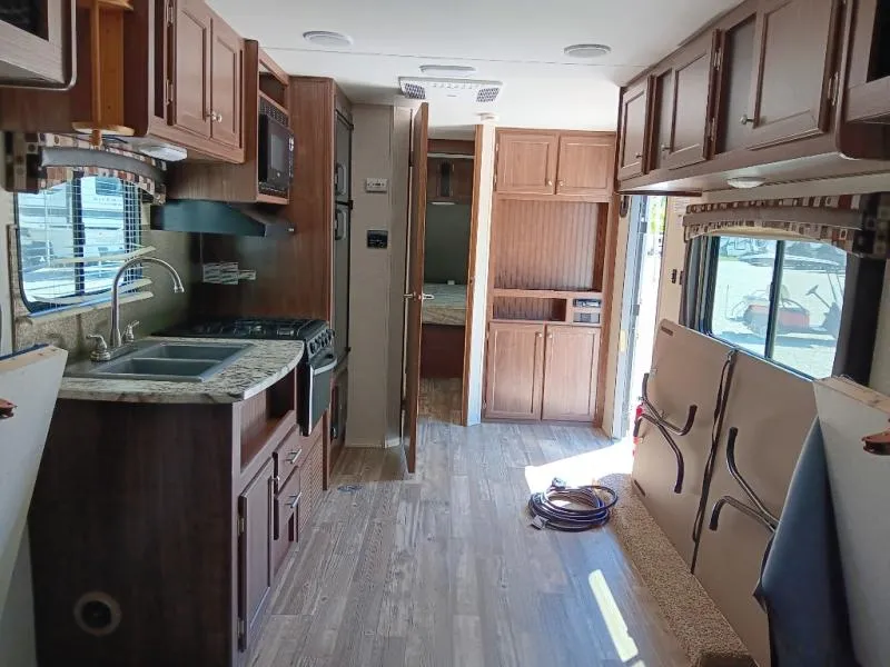 2017 Heartland Pioneer Used    RG 26 - Photo 3