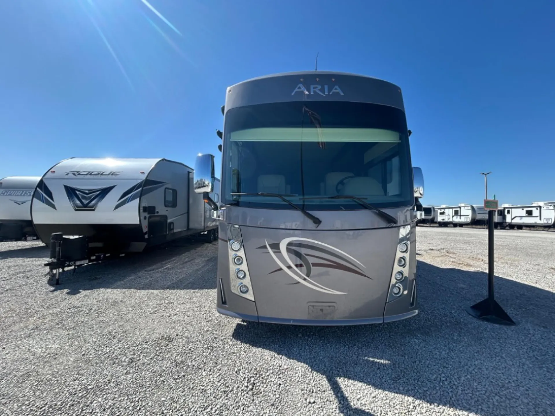 2019 Thor Motor Coach Aria 3401 - Photo 3