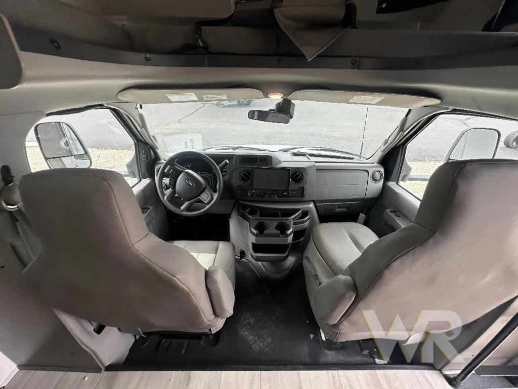 2027 Forest River Sunseeker 3150S, Photos photo 24
