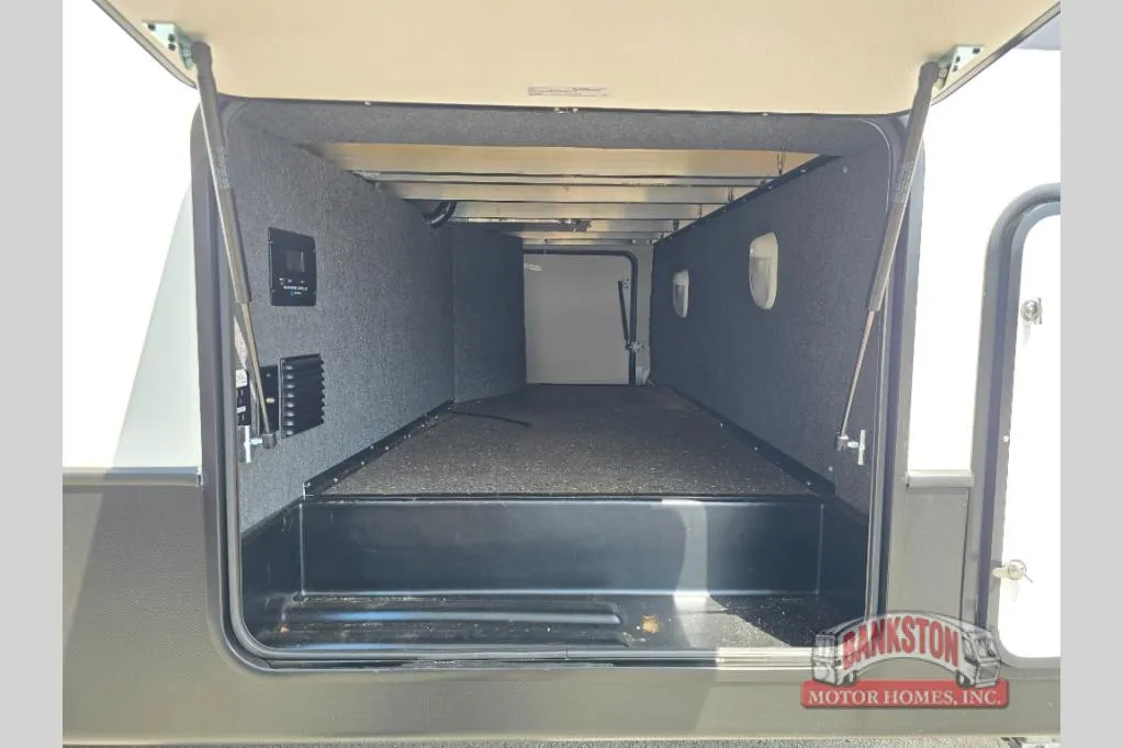 2024 Heartland Bighorn Traveler 38MD - Photo 2