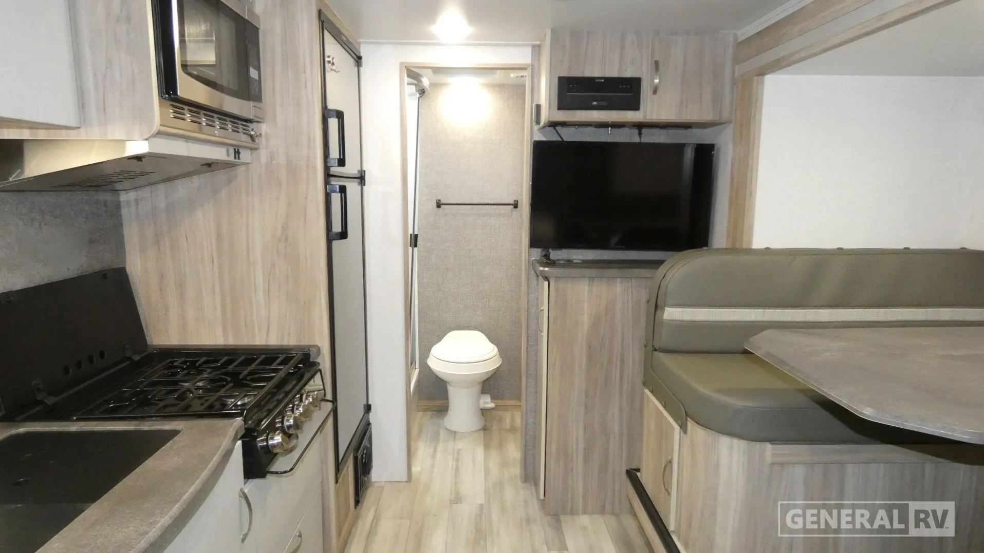 2022 Winnebago Micro Minnie 2108FBS - Photo 3