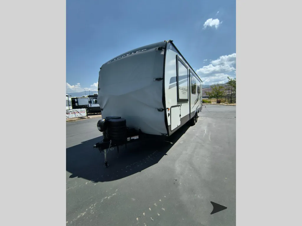 2026 Forest River Flagstaff Super Lite 26RBWS, Photos photo 3