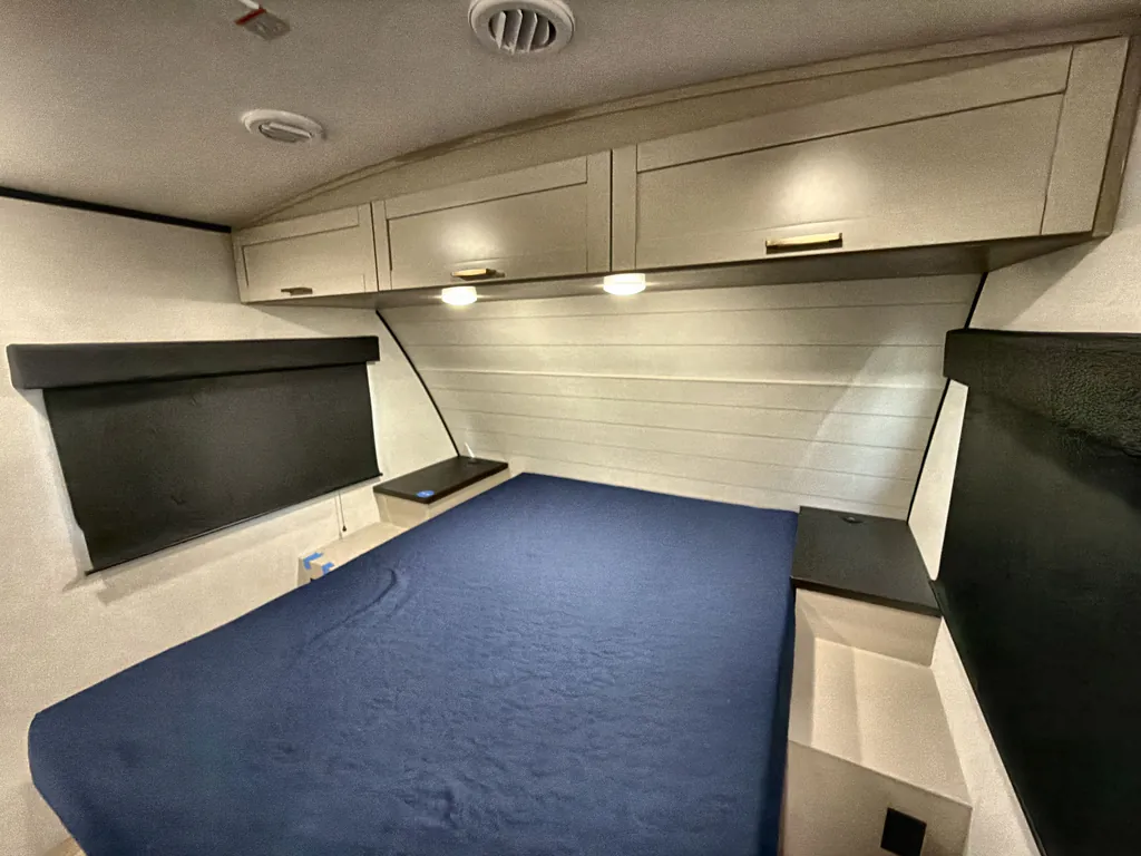 2027 Jayco Jay Feather 29BHB, Photos photo 18