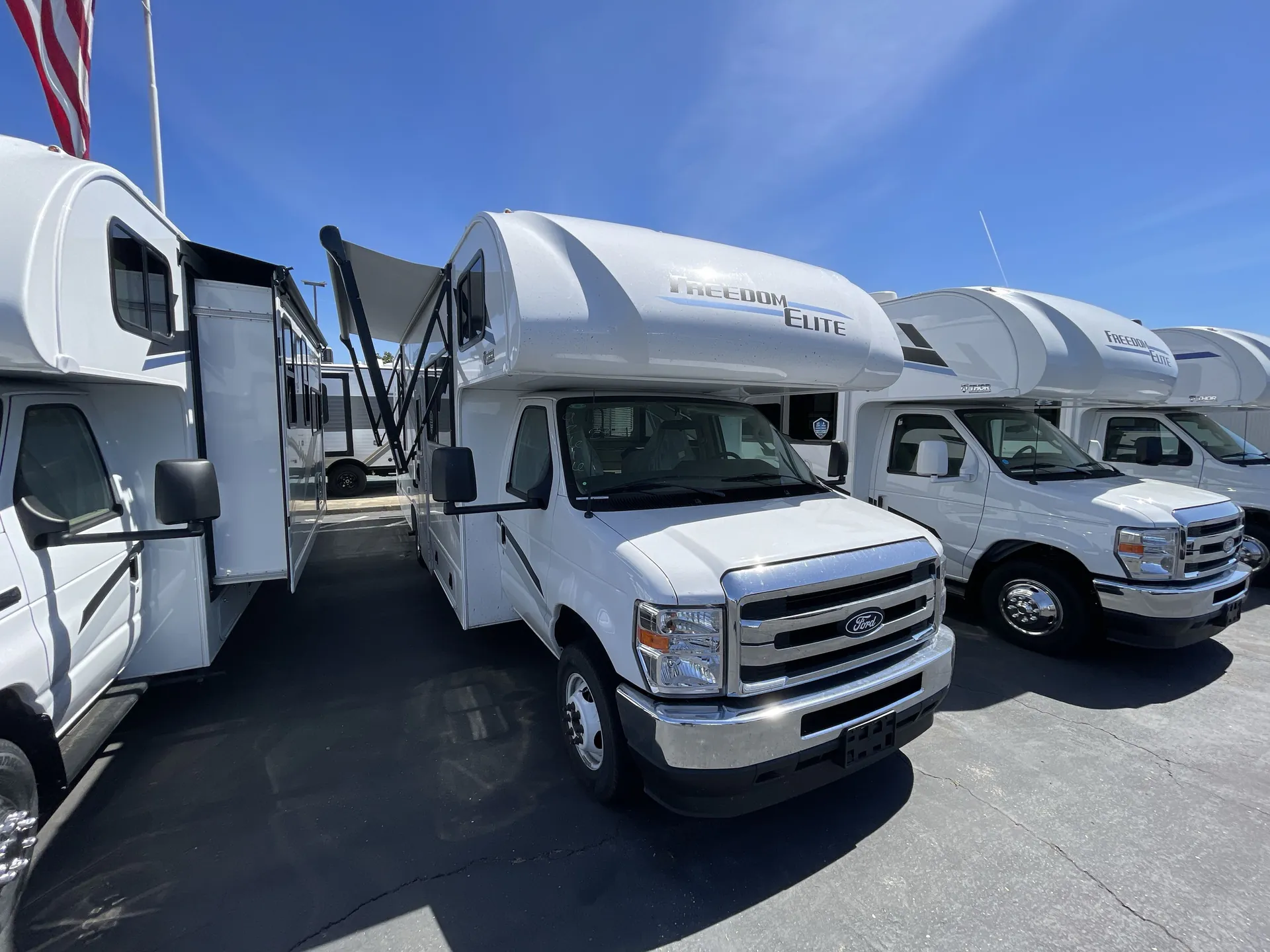 2026 Thor Motor Coach Freedom Elite 28HZ