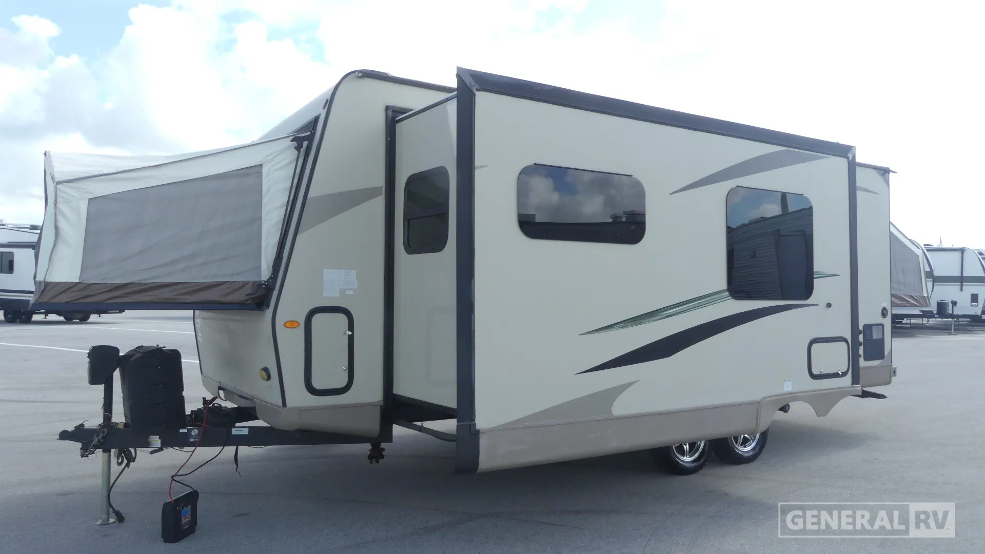 2019 Forest River Rockwood Roo 23IKSS — Photo 5