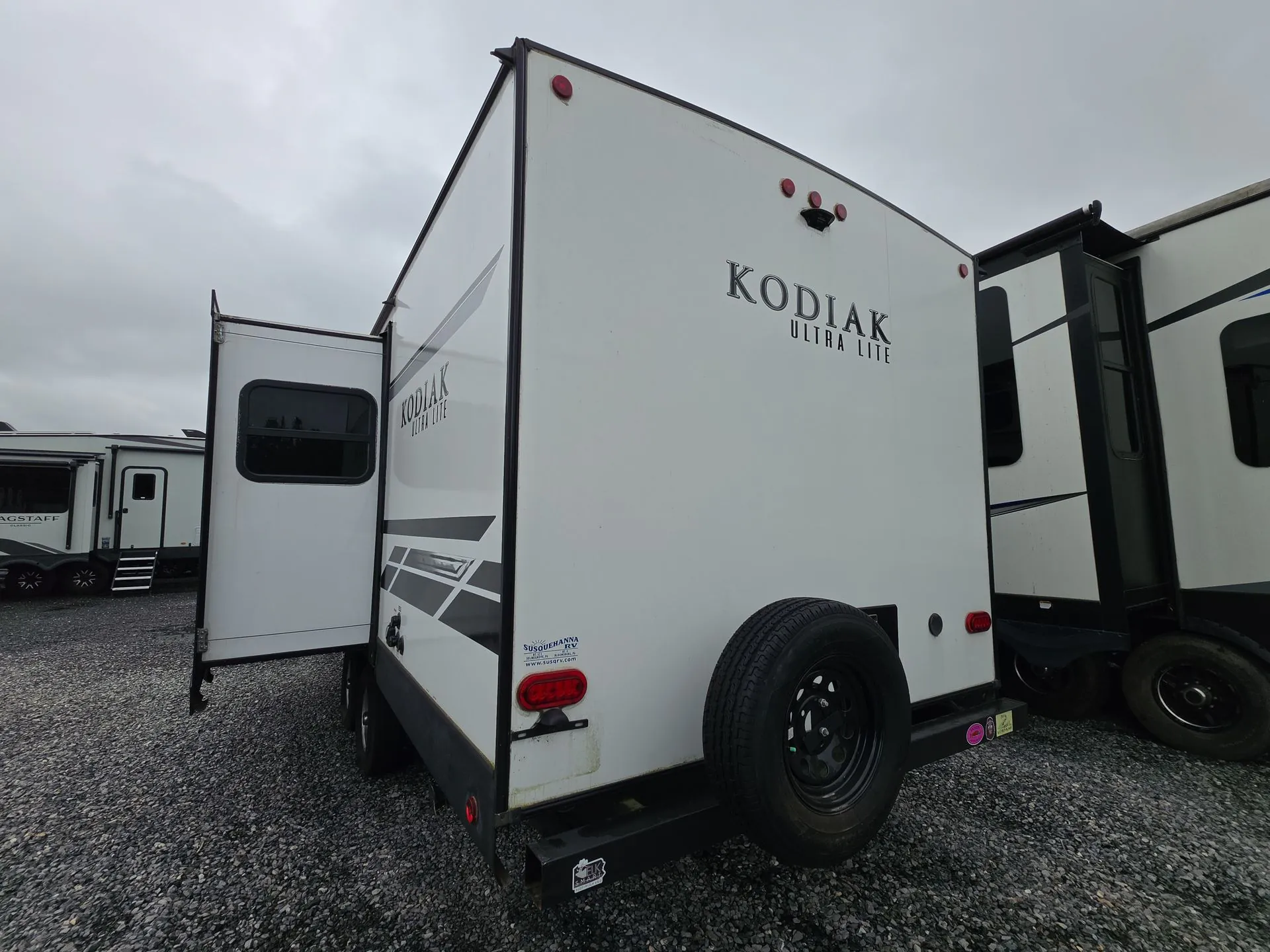 2021 Dutchmen Kodiak Ultra-Lite 248BHSL - Photo 3