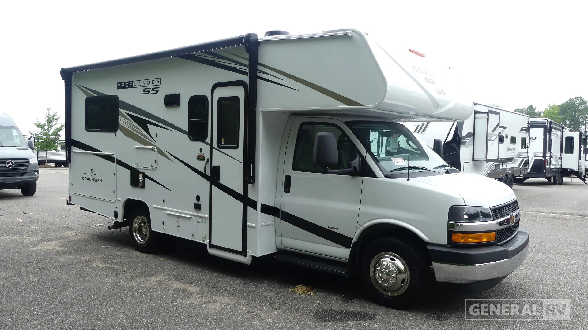 2027 Coachmen Freelander 21QSS - Photo 2