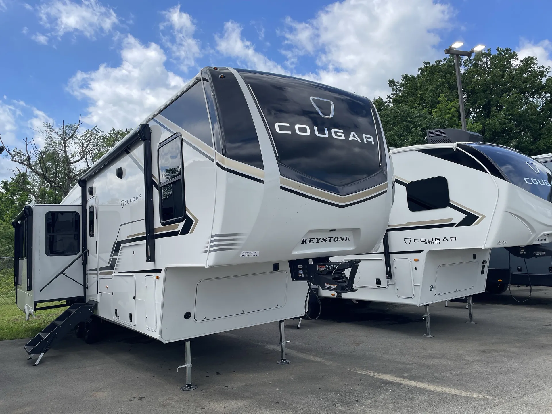 2027 Keystone Cougar 316RLS - Photo 2