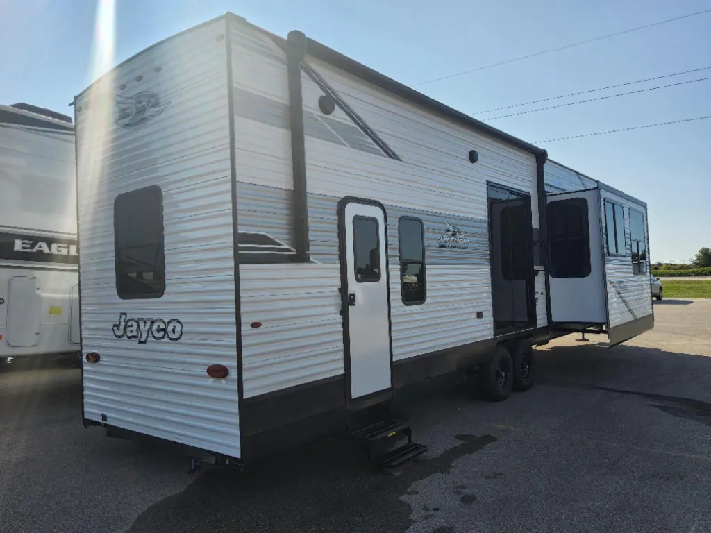 2026 Jayco Jay Flight Bungalow 404LOFT DS, Photos photo 8
