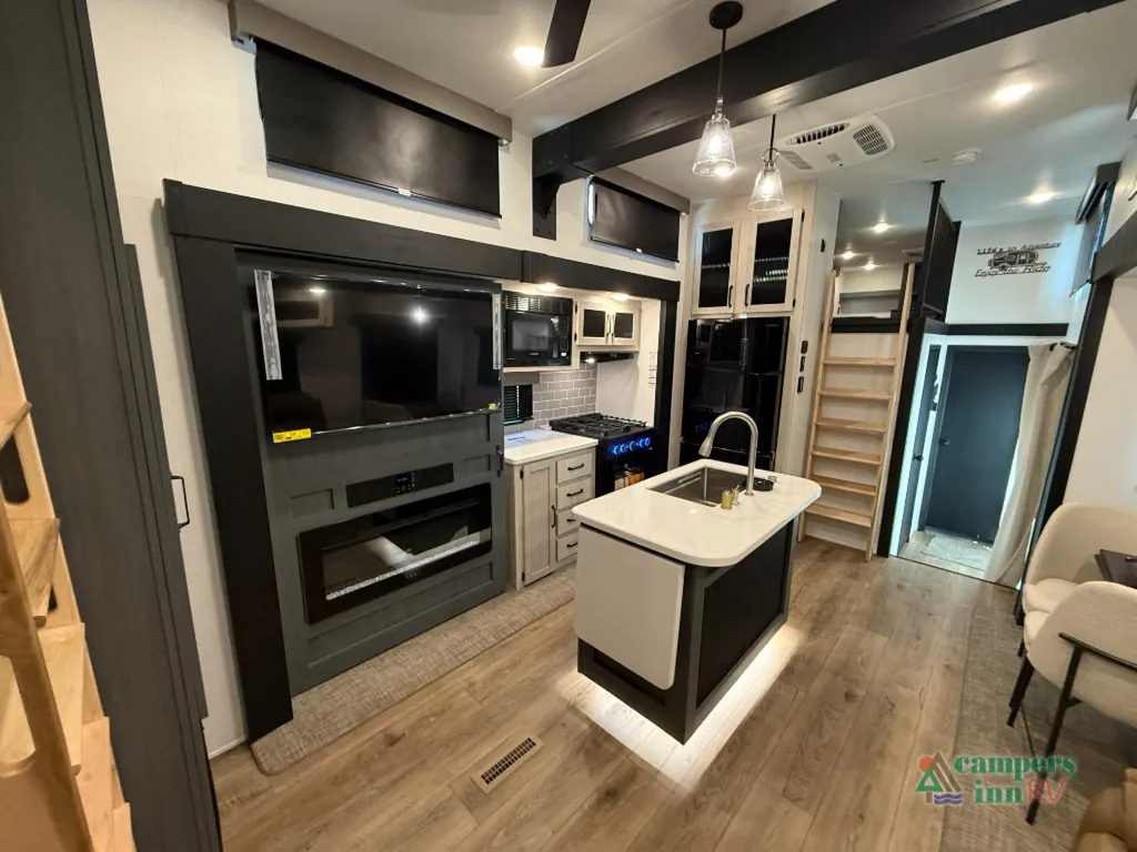 2026 Forest River Puma Vista 421LFT, Photos photo 19