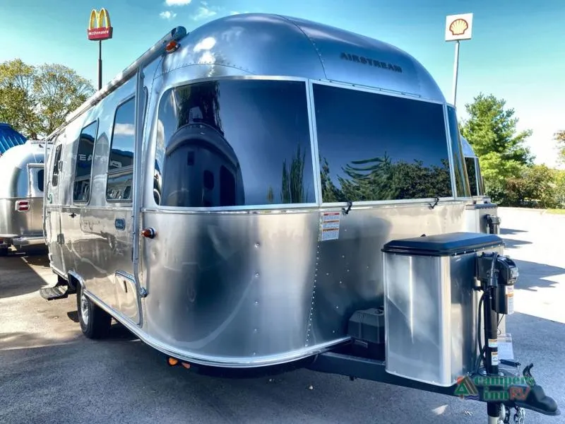 2026 Airstream Bambi 22FB - Photo 2