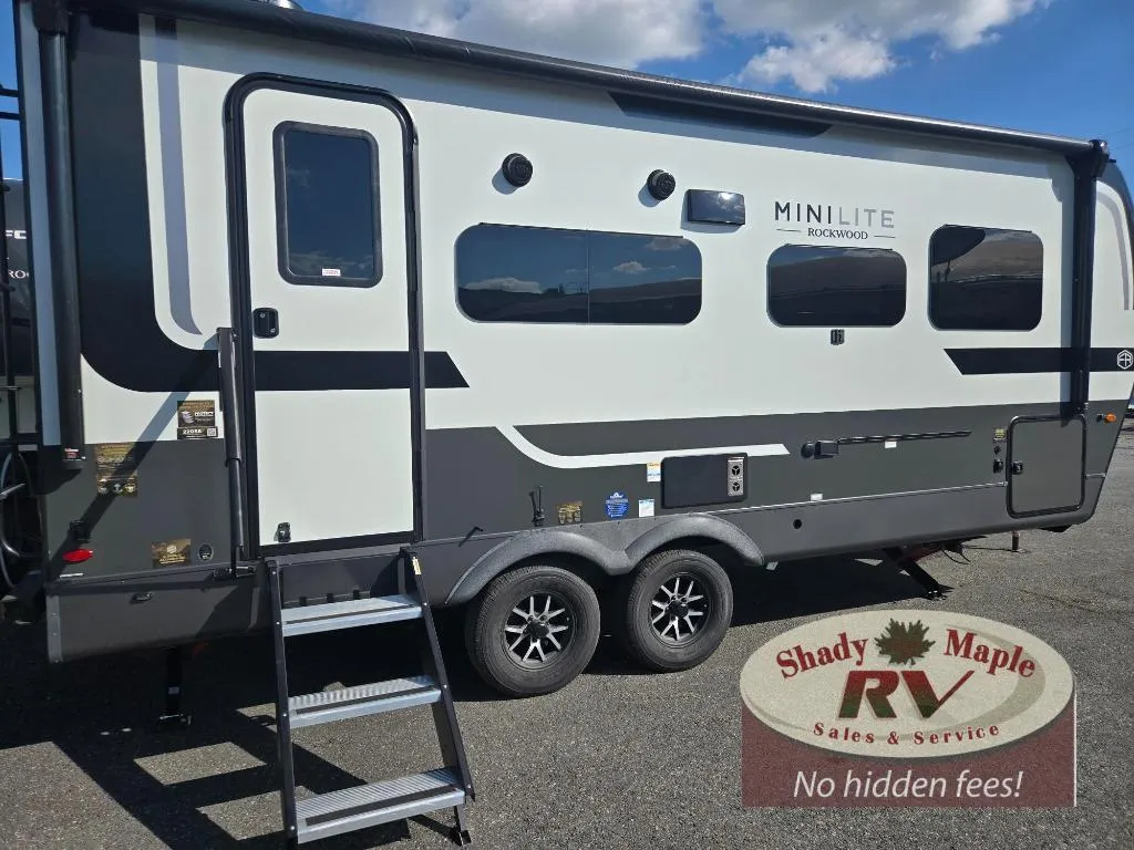 2026 Forest River Rockwood Mini Lite 2205S - Photo 3