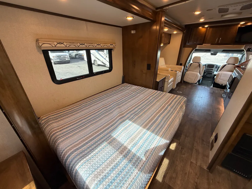 2019 Tiffin Wayfarer 24 FW, Photos photo 15