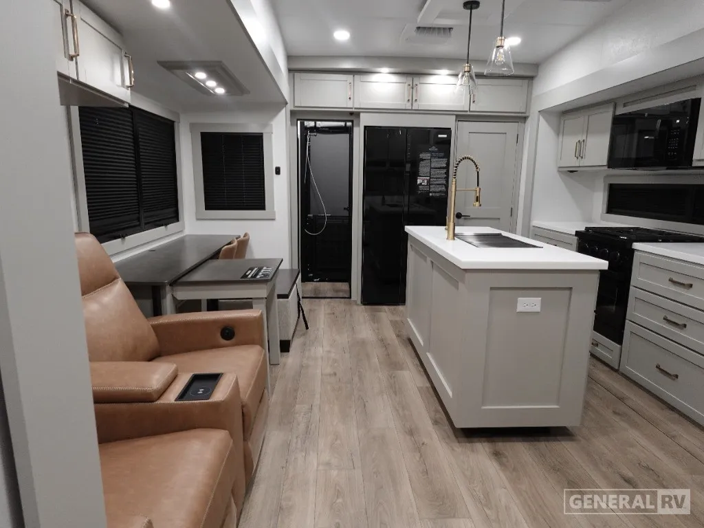2026 Brinkley Model Z 3420 - Photo 3