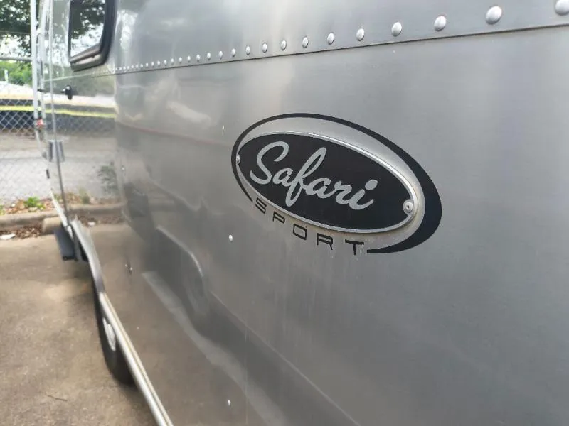 2008 Airstream Safari 22FB - Photo 4
