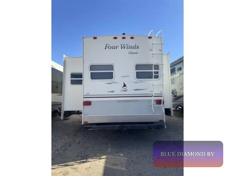 2004 Thor Motor Coach Four Winds Used    Series M-28BH-M5 - Photo 4