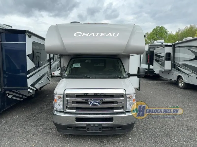2027 Thor Motor Coach Chateau 28Z - Photo 3