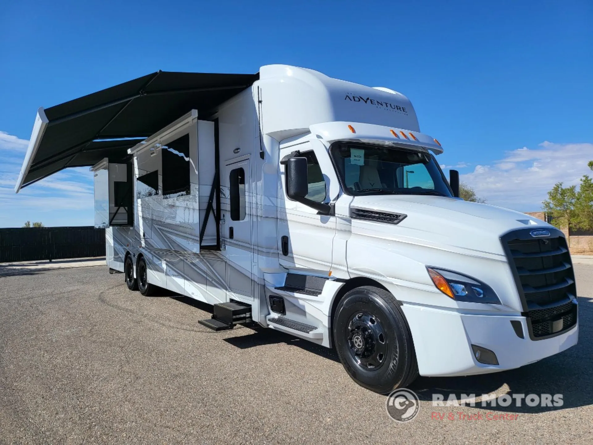 2027 ShowHauler Adventure A4501 - Photo 2