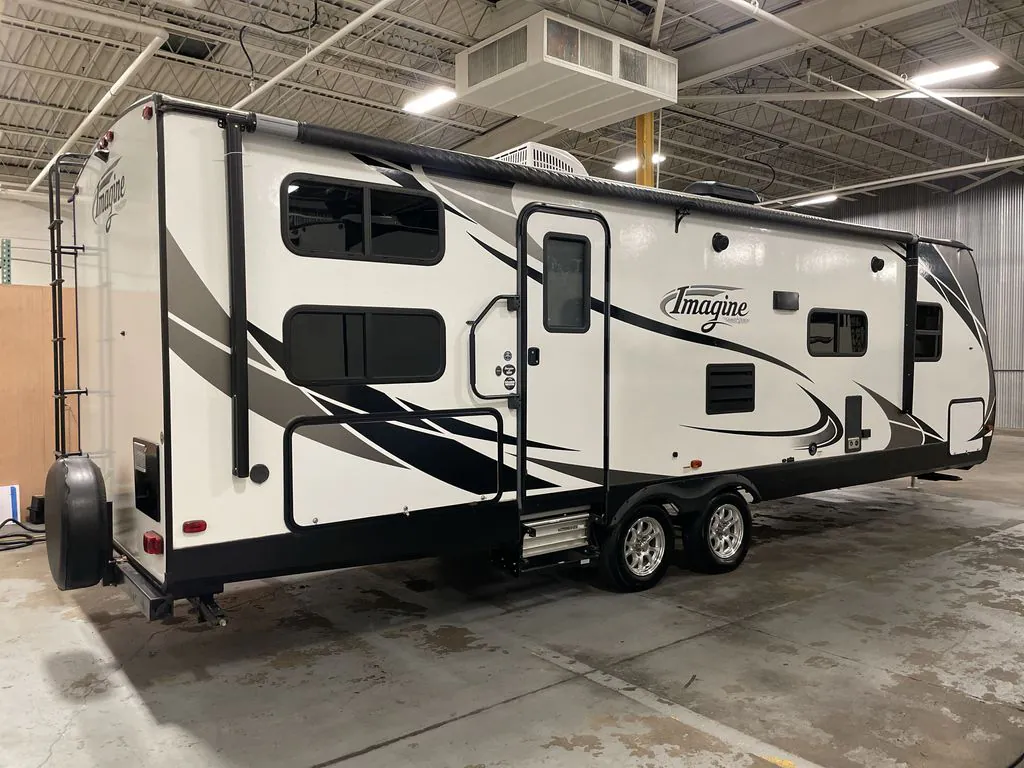 2017 Grand Design Imagine 2800BH, Photos photo 6