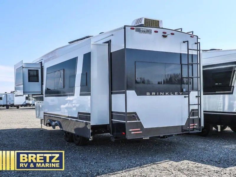 2026 Brinkley Model Z 3200 - Photo 4
