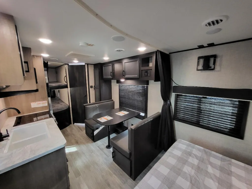 2022 Jayco Jay Flight SLX 8 224BH, Photos photo 3