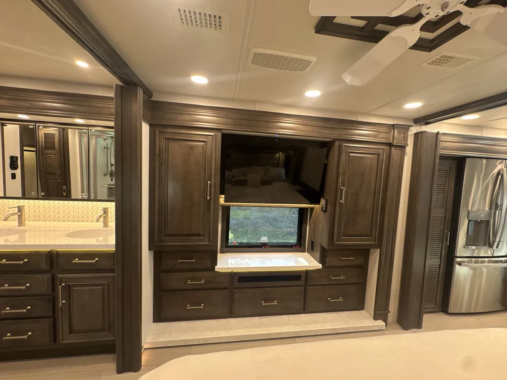 2026 Entegra Coach Aspire 44D, Photos photo 19