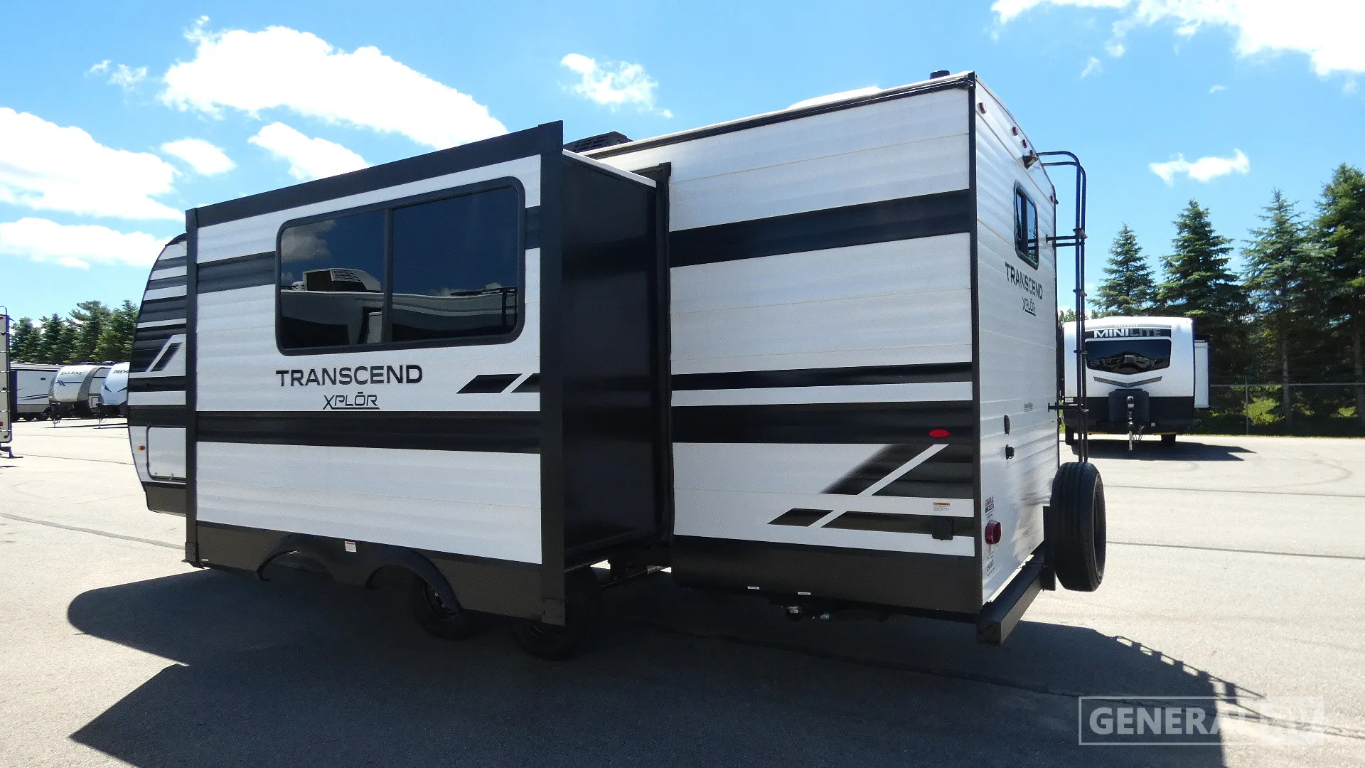 2024 Grand Design Transcend Xplor 221RB - Photo 4