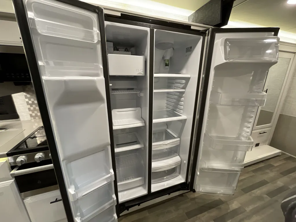 2025 Entegra Coach Vision XL 36C, Photos photo 10