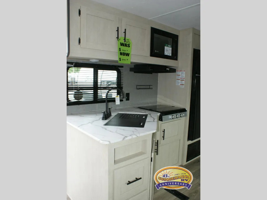 2026 Shasta RVs i-5 Edition 530BQB, Photos photo 8