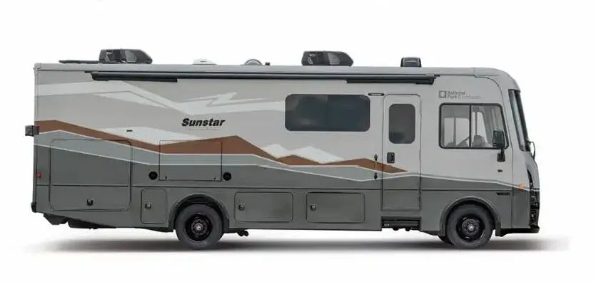 Winnebago Sunstar NPF 29NP exterior