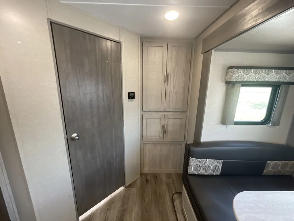 2023 Coachmen Catalina Legacy Edition 243RBS, Photos photo 11