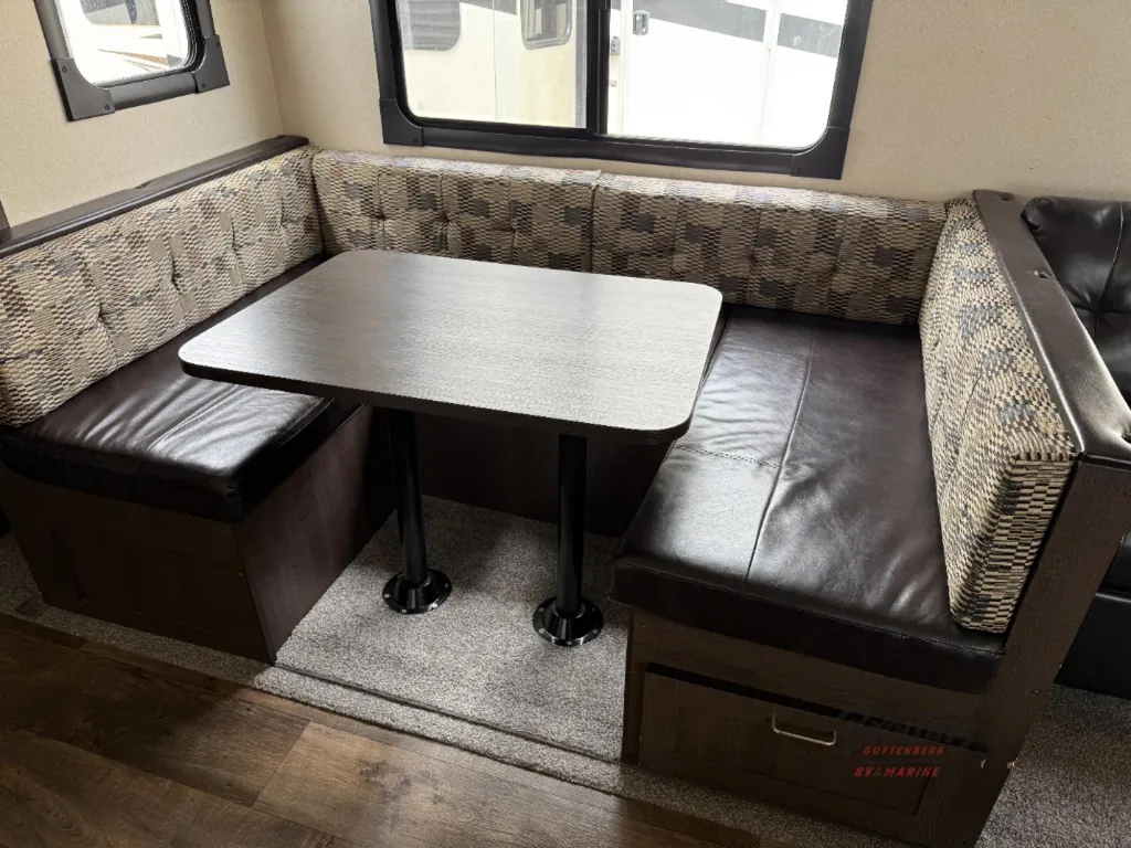 2019 Forest River Wildwood 31KQBTS, Photos photo 13