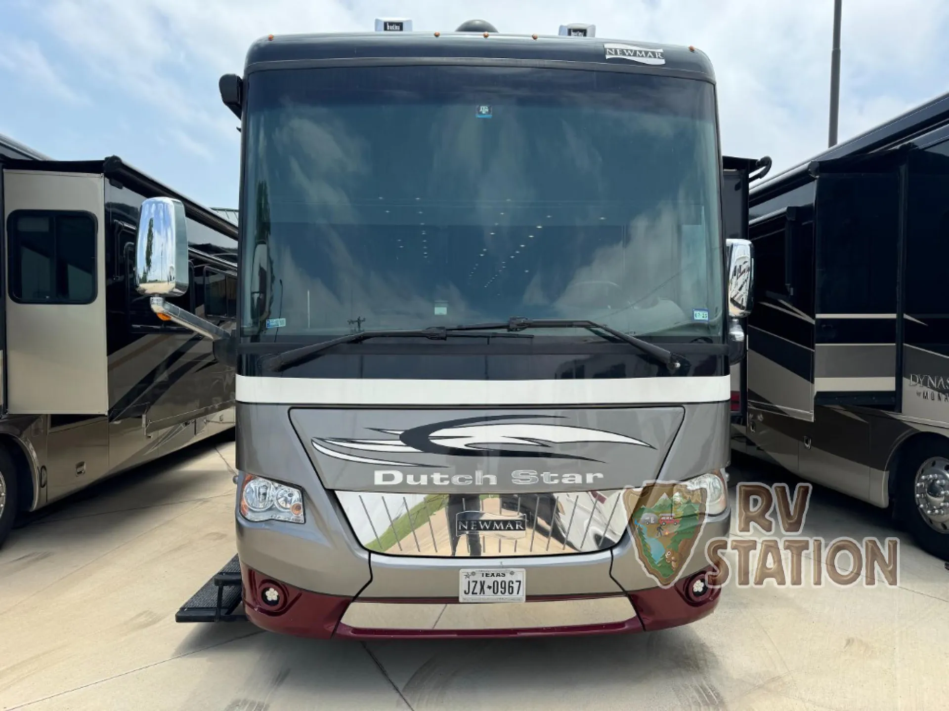 2014 Newmar Dutch Star 4369 - Photo 3