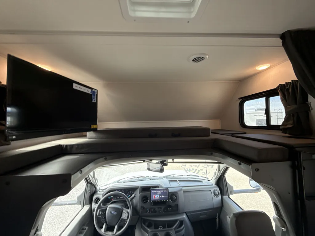 2026 Forest River Sunseeker 3050S, Photos photo 8