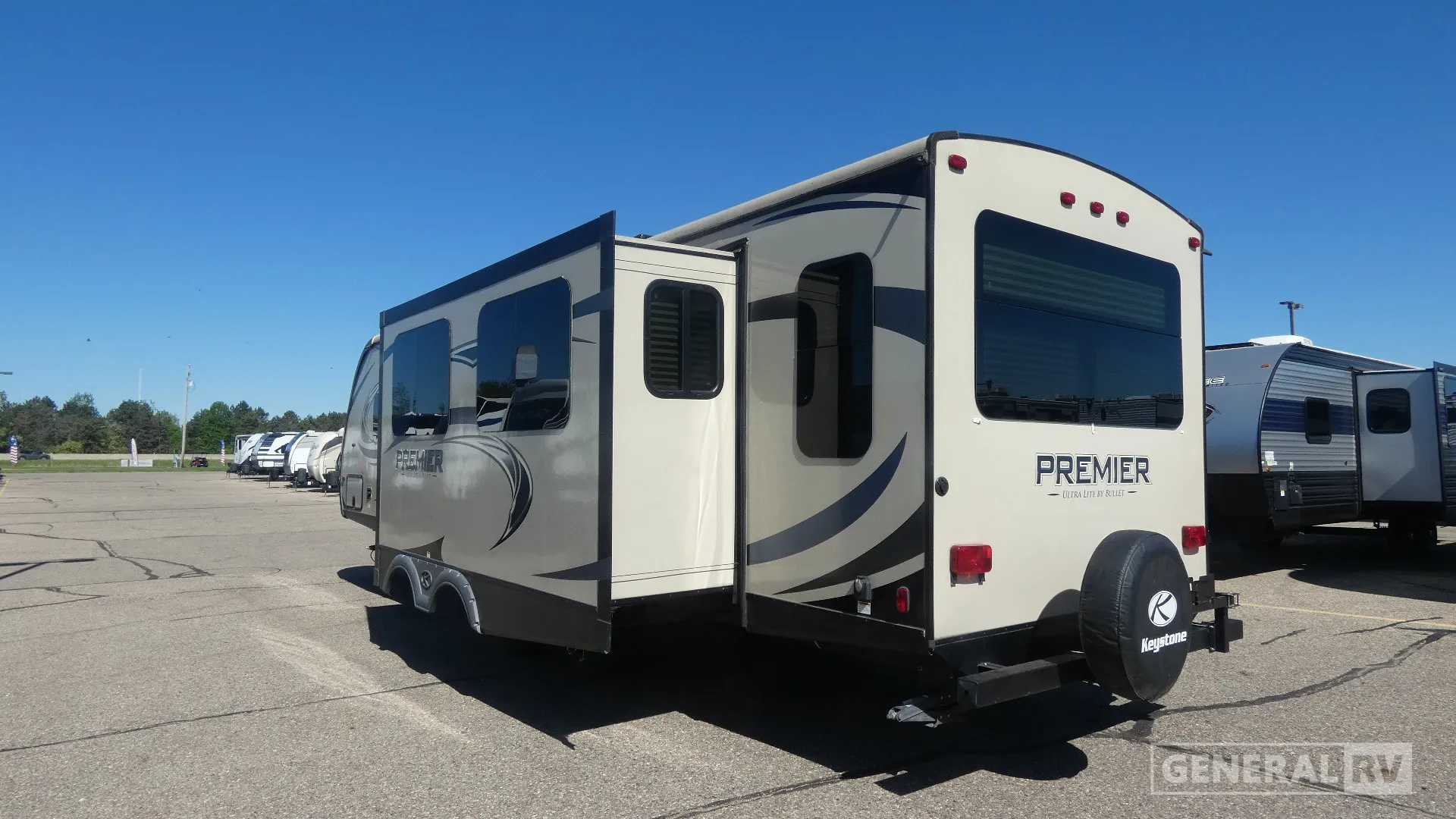 2018 Keystone Premier Ultra Lite 30RIPR - Photo 4