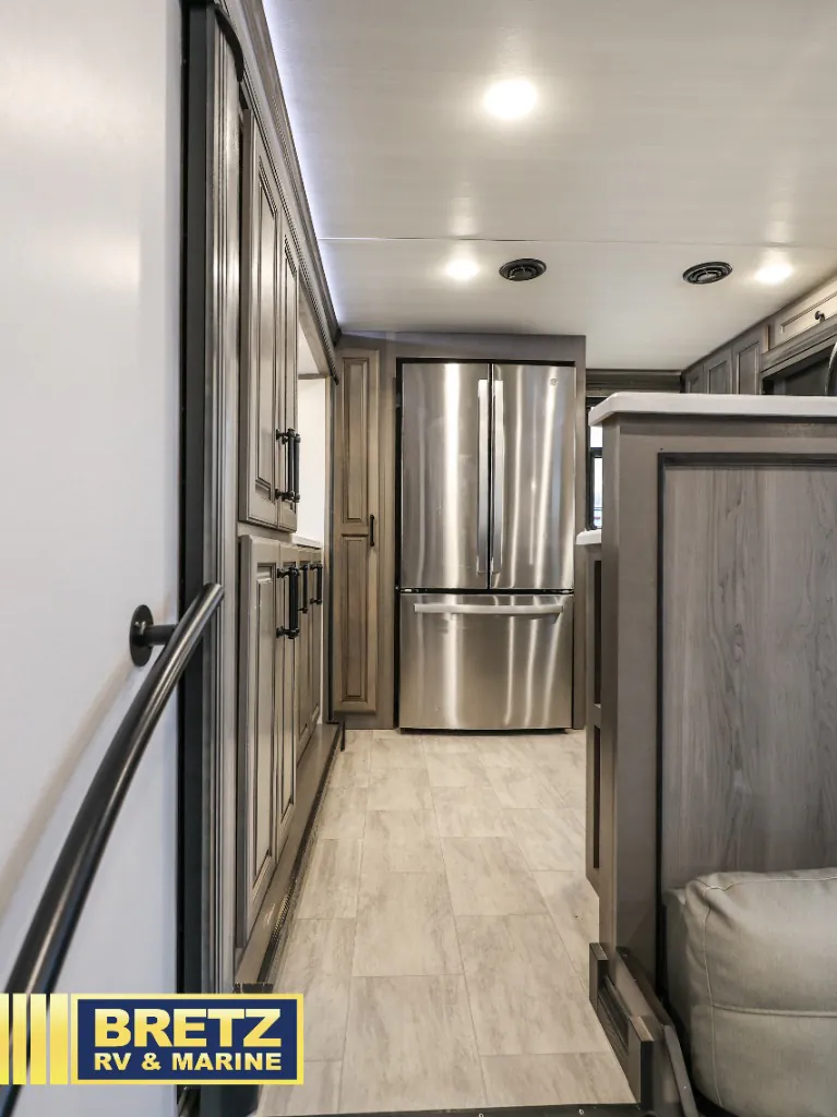 2023 Keystone Montana 3901RK, Photos photo 12