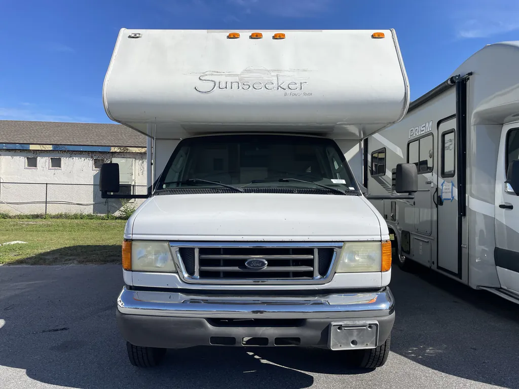 2005 Forest River Sunseeker 2900, Photos photo 25