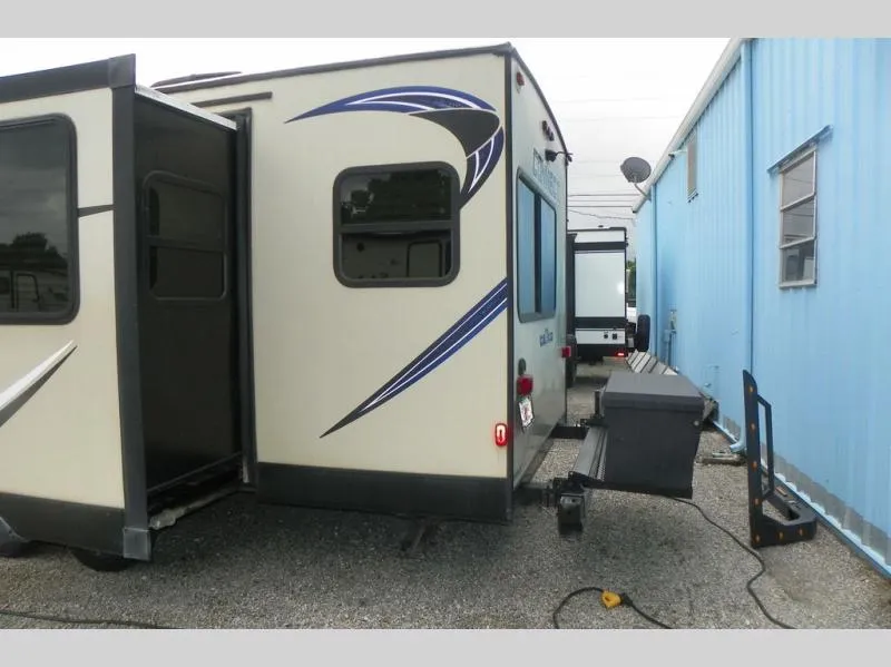 2019 KZ Connect 241RLK - Photo 3