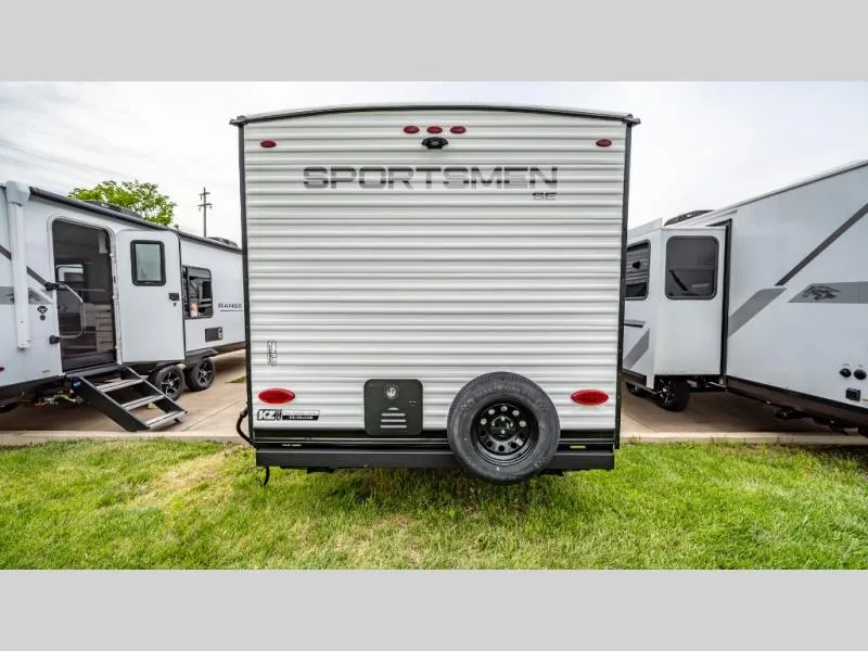 2026 KZ Sportsmen SE 261BHKSE - Photo 4