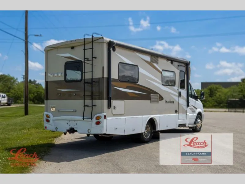 2016 Winnebago Navion 24V - Photo 4