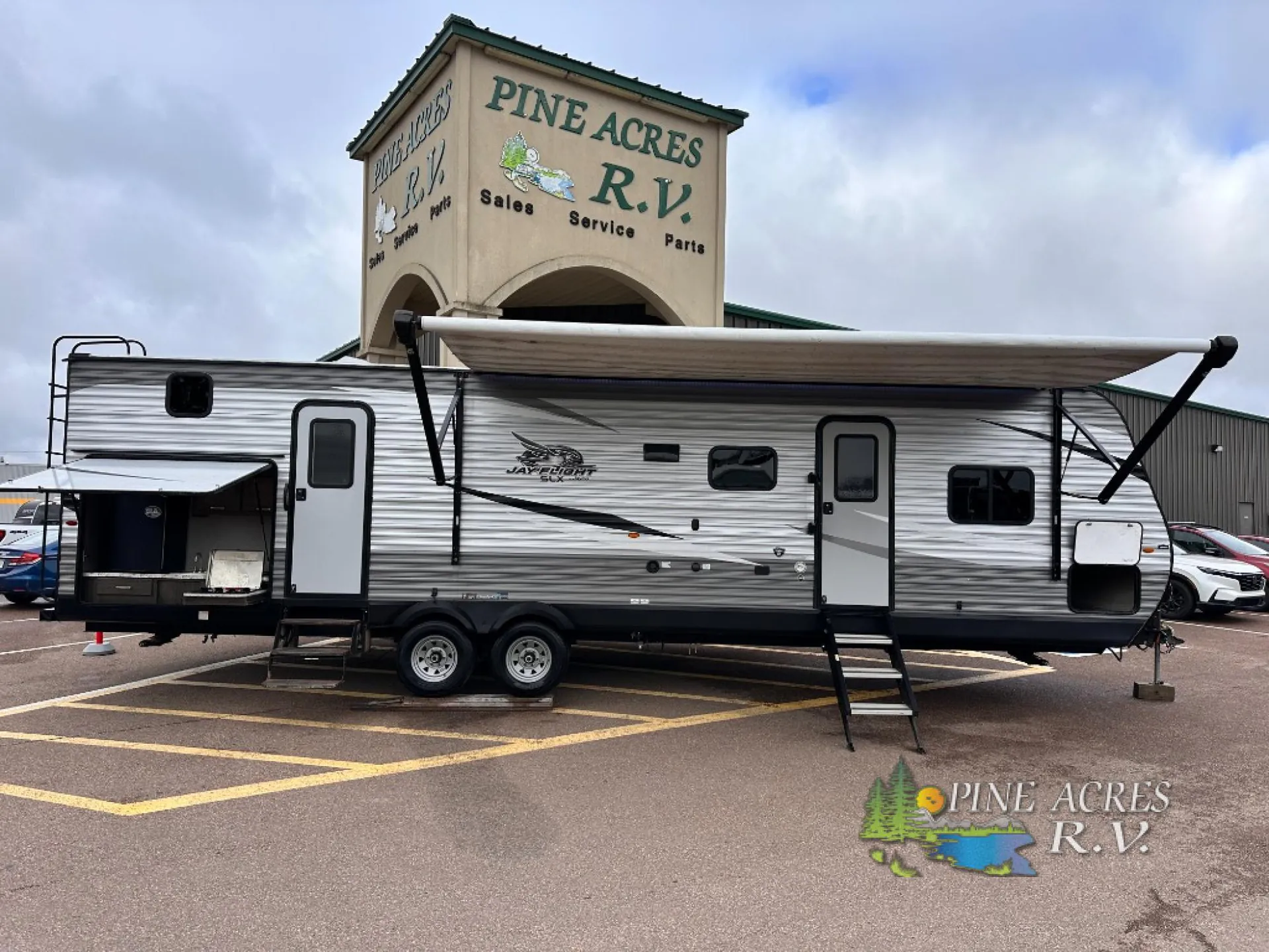 2021 Jayco Jay Flight SLX 8 324BDS - Photo 2