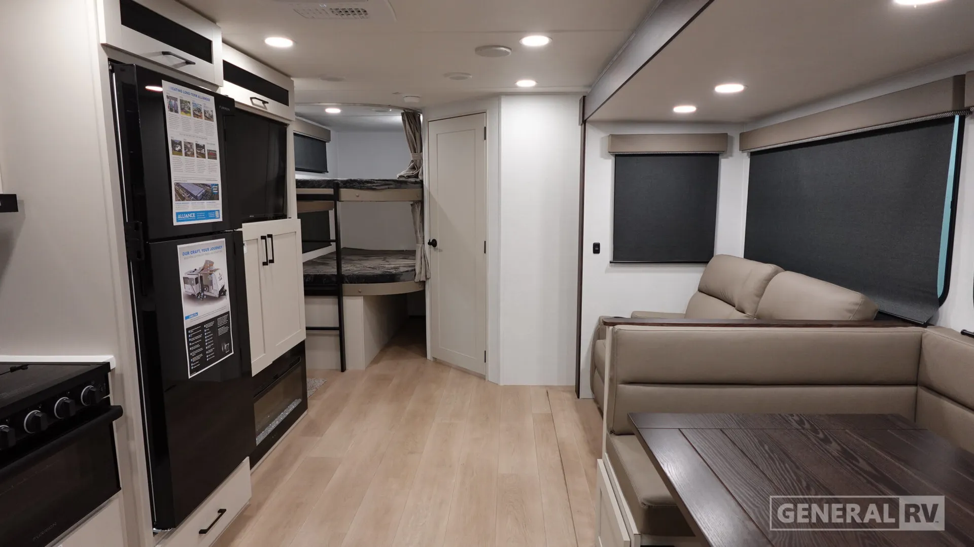 2027 Alliance RV Delta 281BH - Photo 3